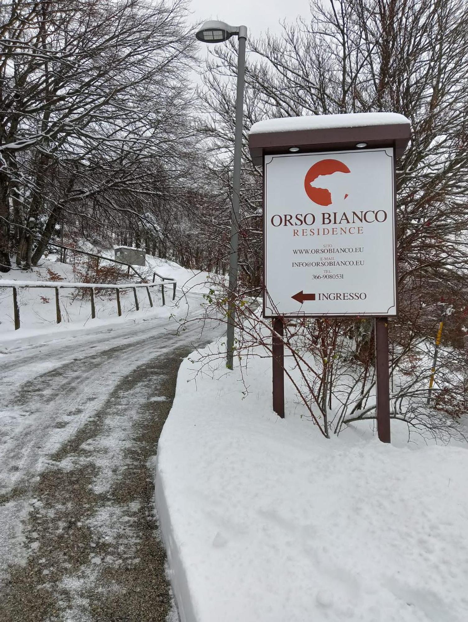Serroni's House Residence Orso Bianco Prati di Tivo Esterno foto
